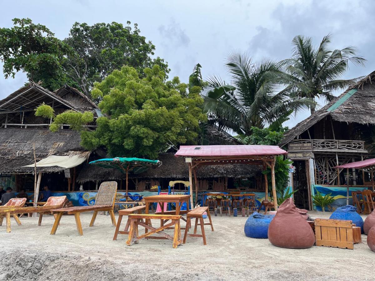 Bamboo Nest Beachfront Puerto Princesa Ngoại thất bức ảnh