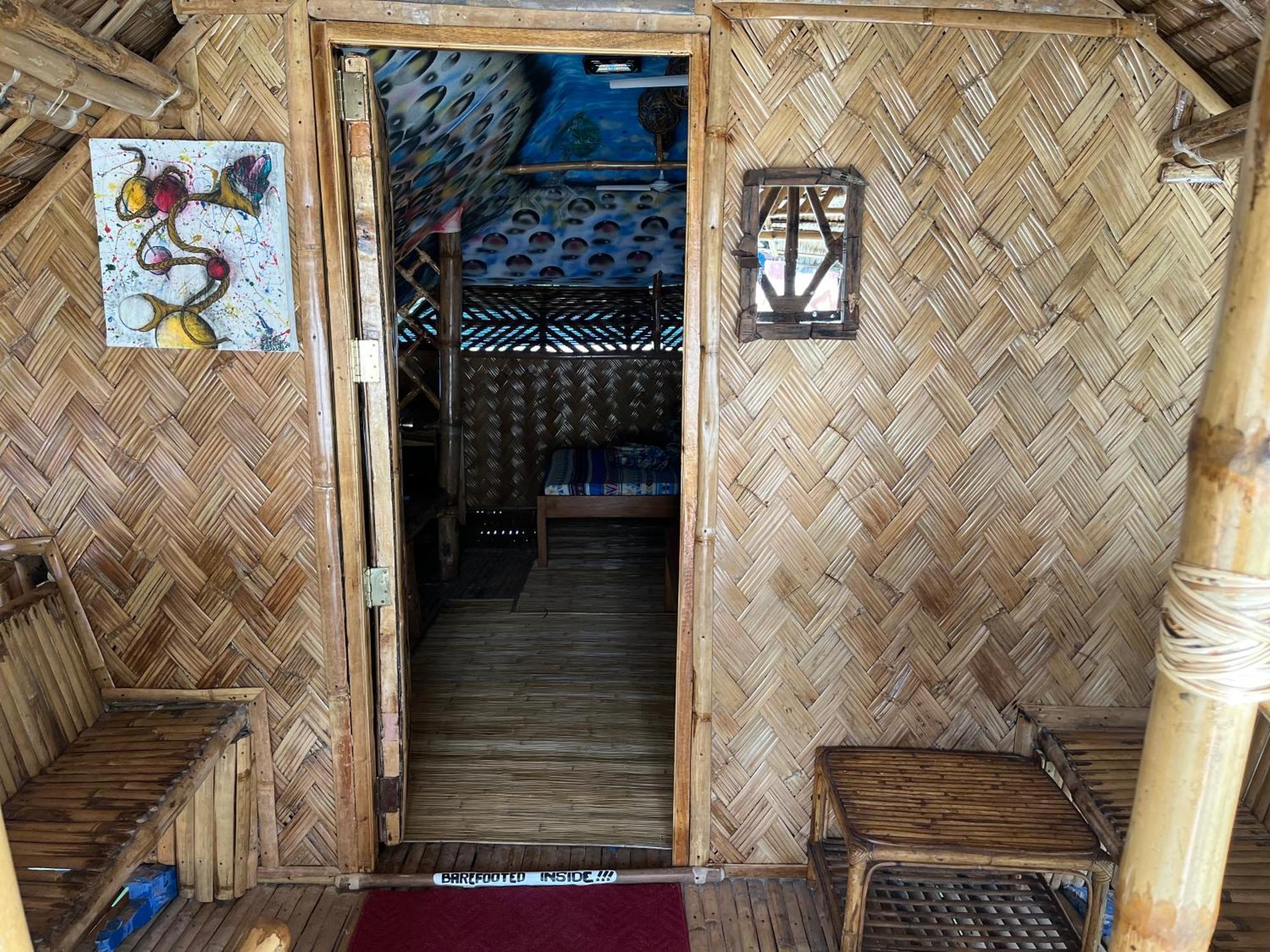 Bamboo Nest Beachfront Puerto Princesa Ngoại thất bức ảnh