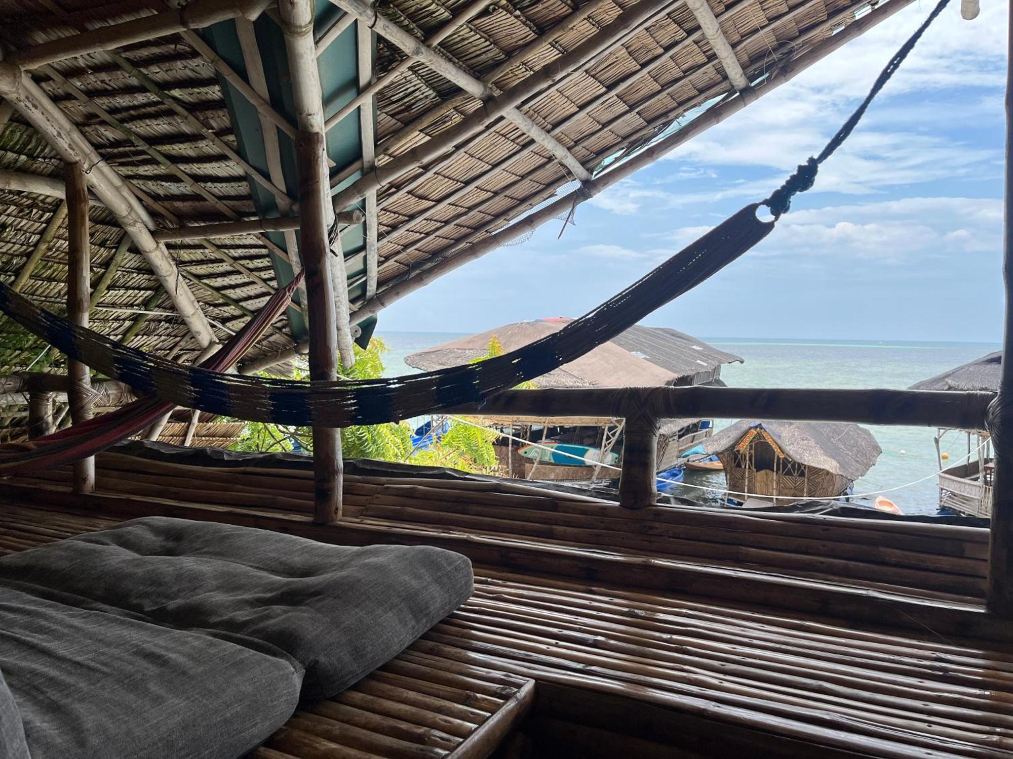 Bamboo Nest Beachfront Puerto Princesa Ngoại thất bức ảnh