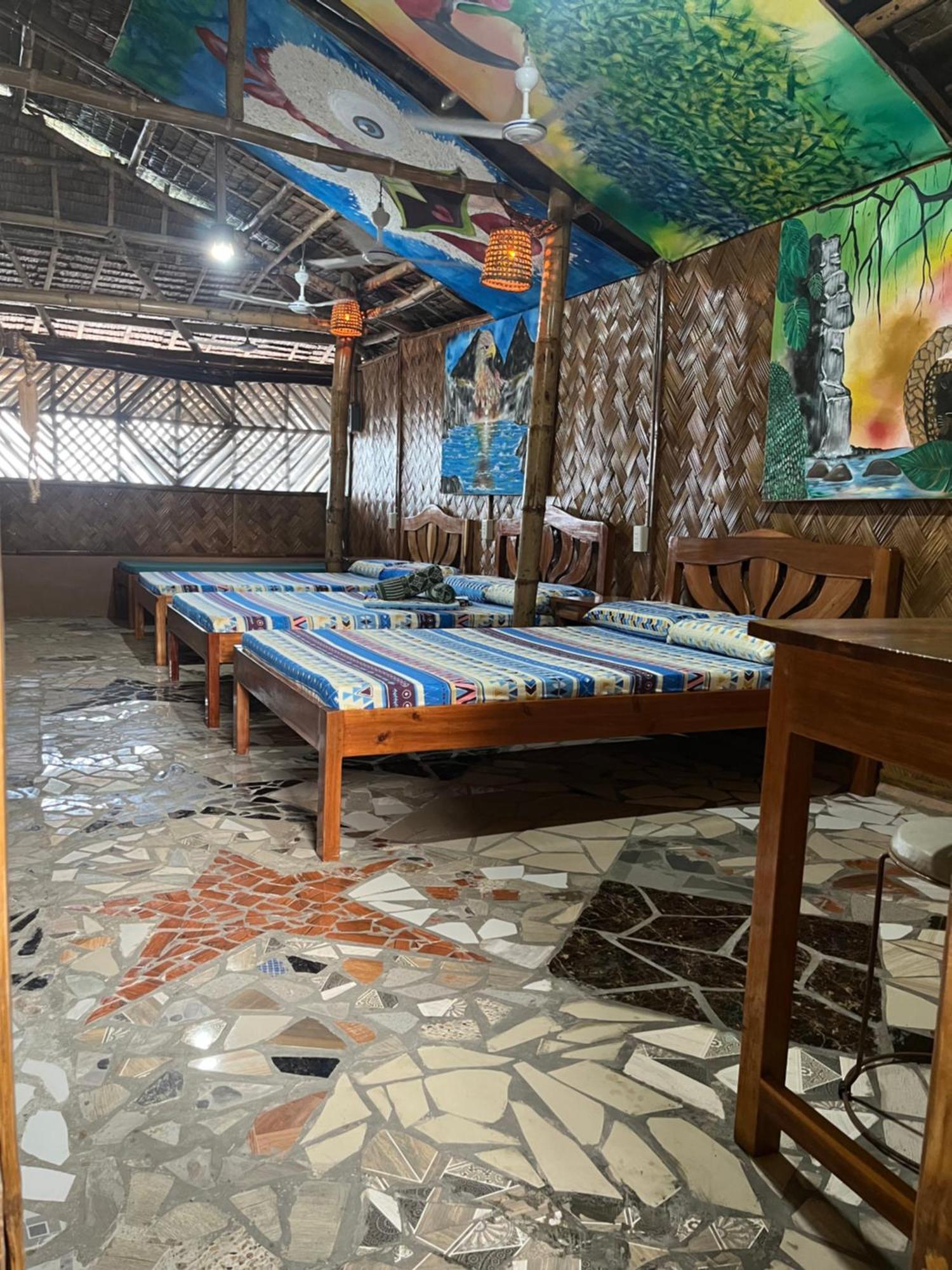 Bamboo Nest Beachfront Puerto Princesa Ngoại thất bức ảnh